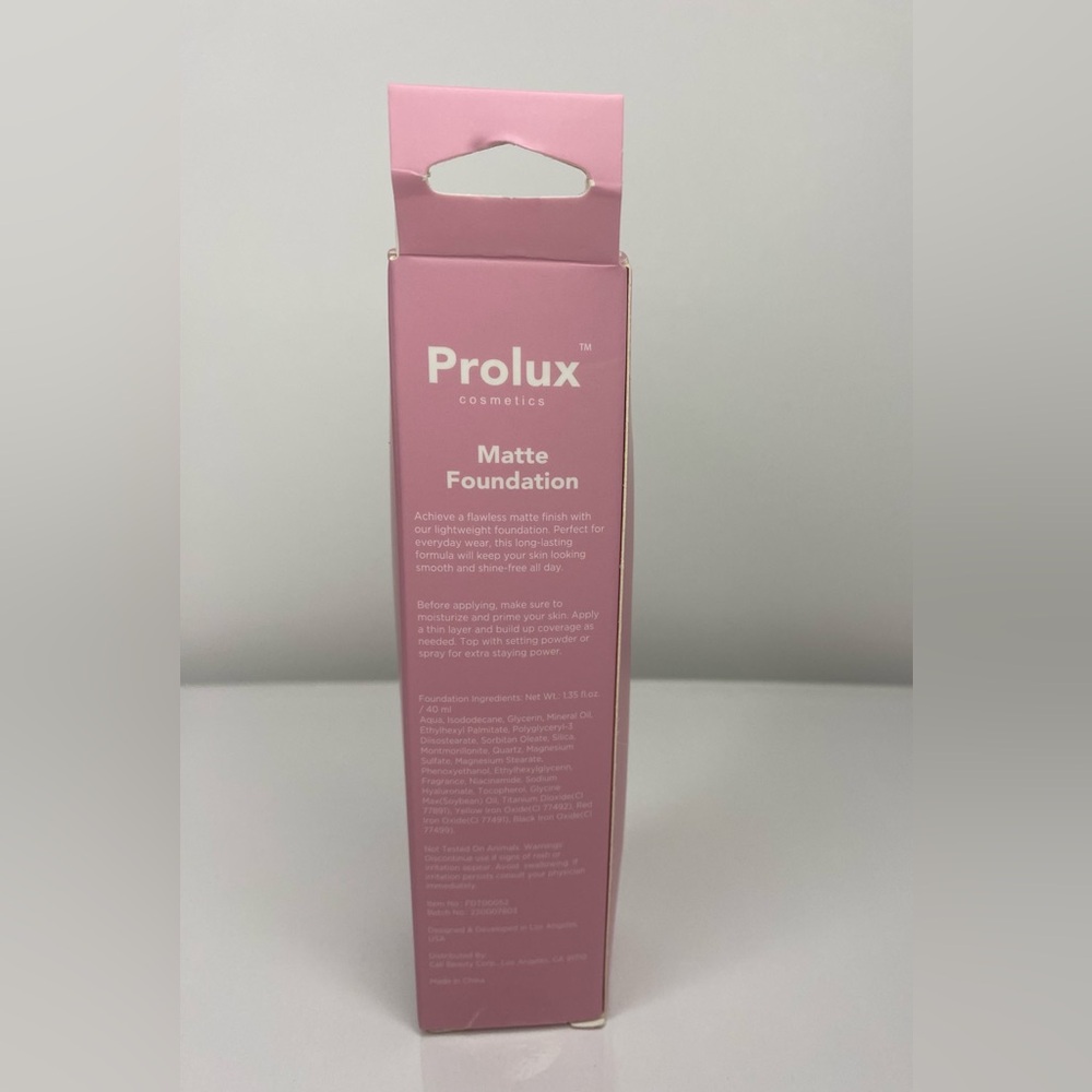 Prolux Matte Foundation in (Shell)🌷 - Picture 6 of 8